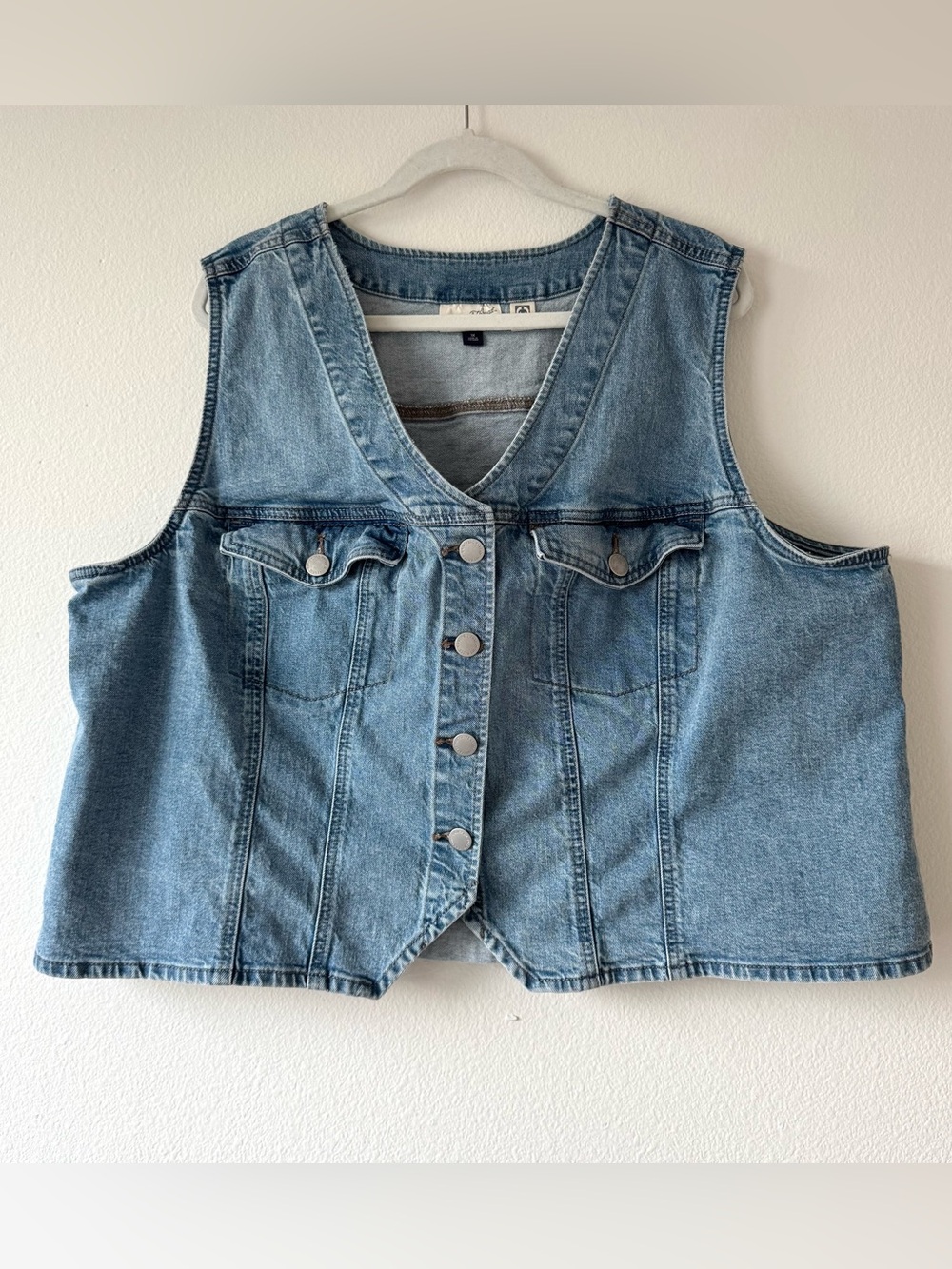 Universal Thread Jean Vest